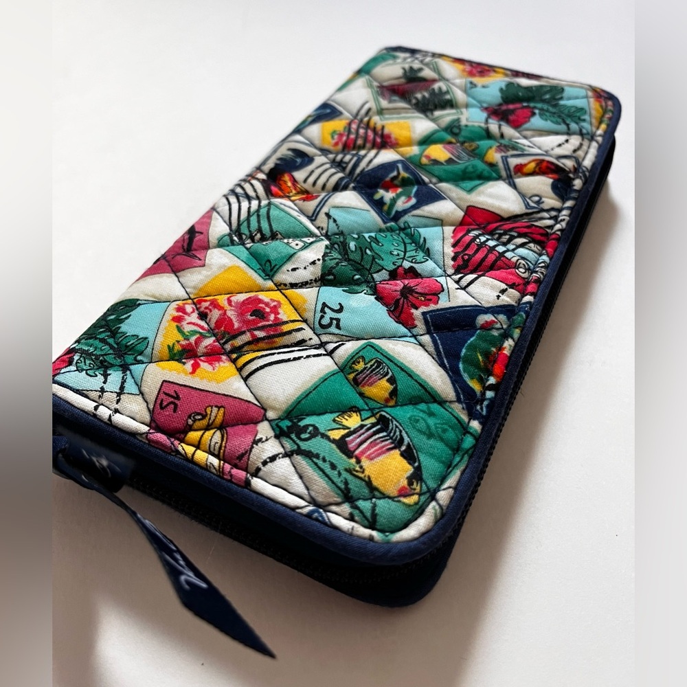 Vera Bradley Stamp Print Long Wallet~Vera Bradley Georgia Cuban Stamp Wallet